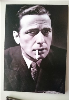 تابلو عکس چوبی مشاهیر سینما 94 (13cm*18cm)